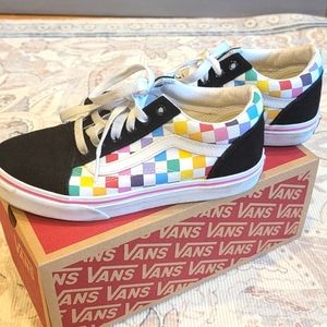 Vans kids rainbow checkerboard old skool sneakers size 3 us